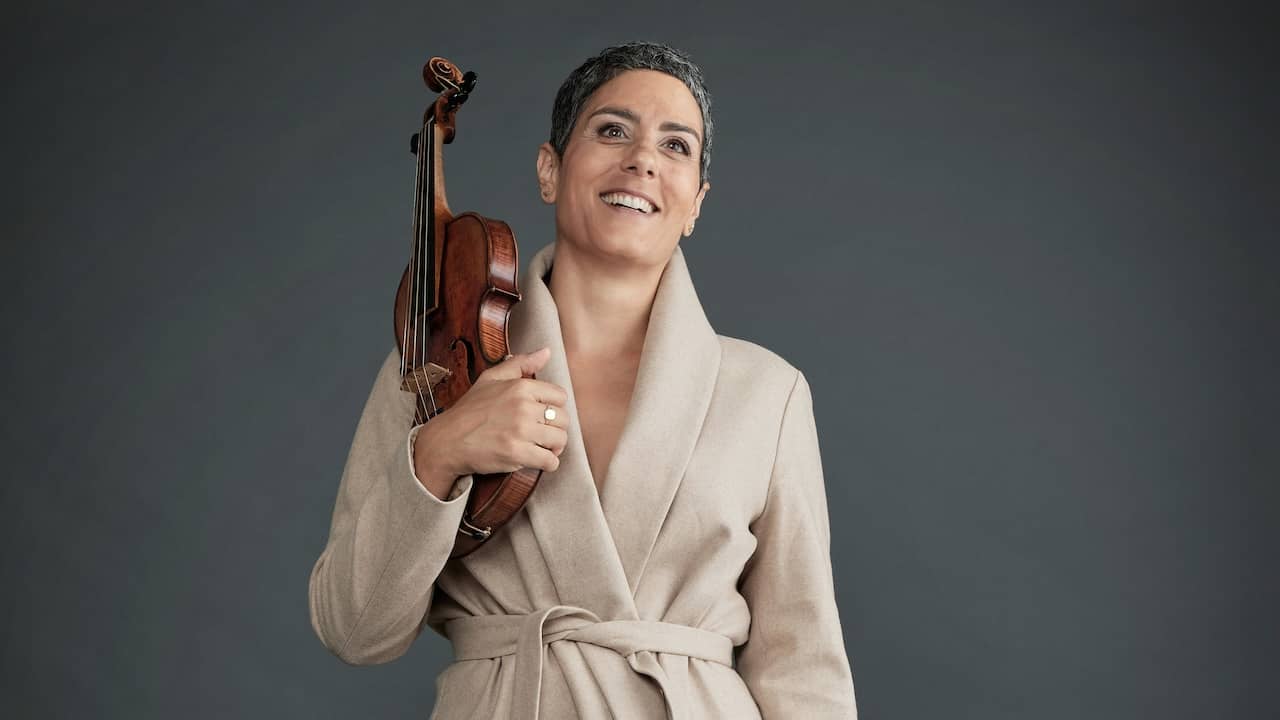For the Record, Op. 370: Leila Schayegh, Esther Yoo, Anne-Sophie Mutter, Maiani da Silva
